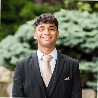 Adwait Bapat headshot
